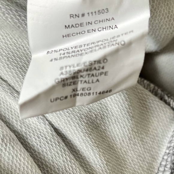 NWT Lily Rose Women’s Gray Blu e White Ombre Tye Dye Long Sleeve Romper Size XL - Picture 8 of 8